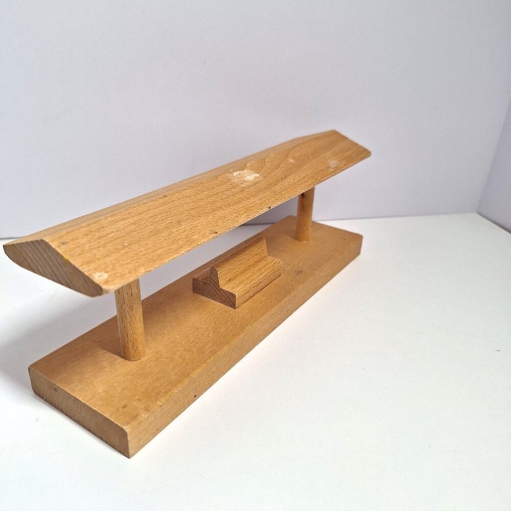 Vintage BRIO Wood Train Station Platform with Bench 8.5" x 3" - Picture 2 of 10